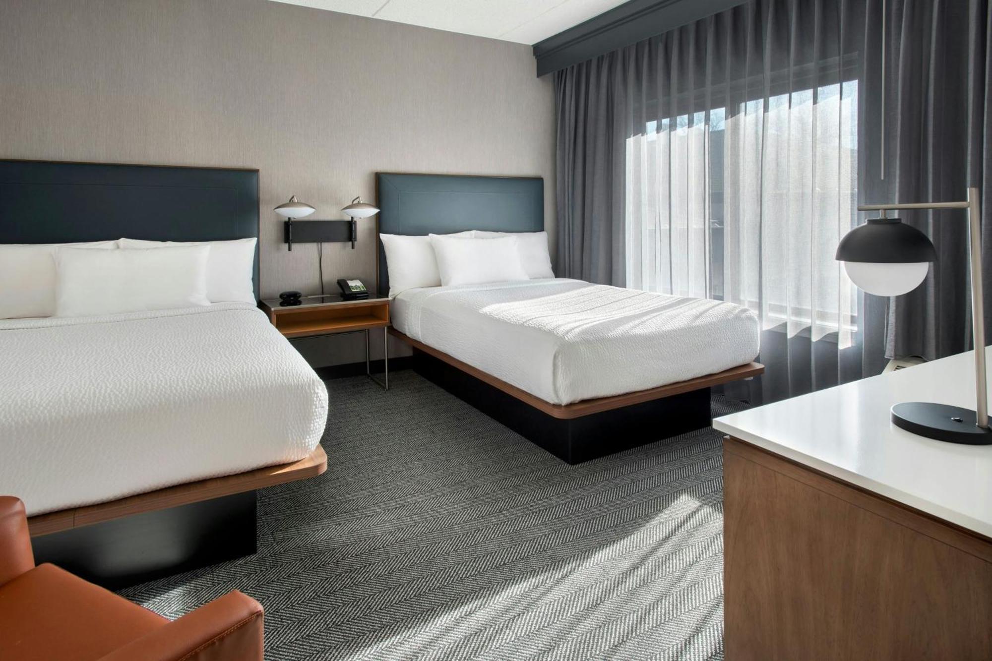 Courtyard By Marriott Rye Hotel Bagian luar foto