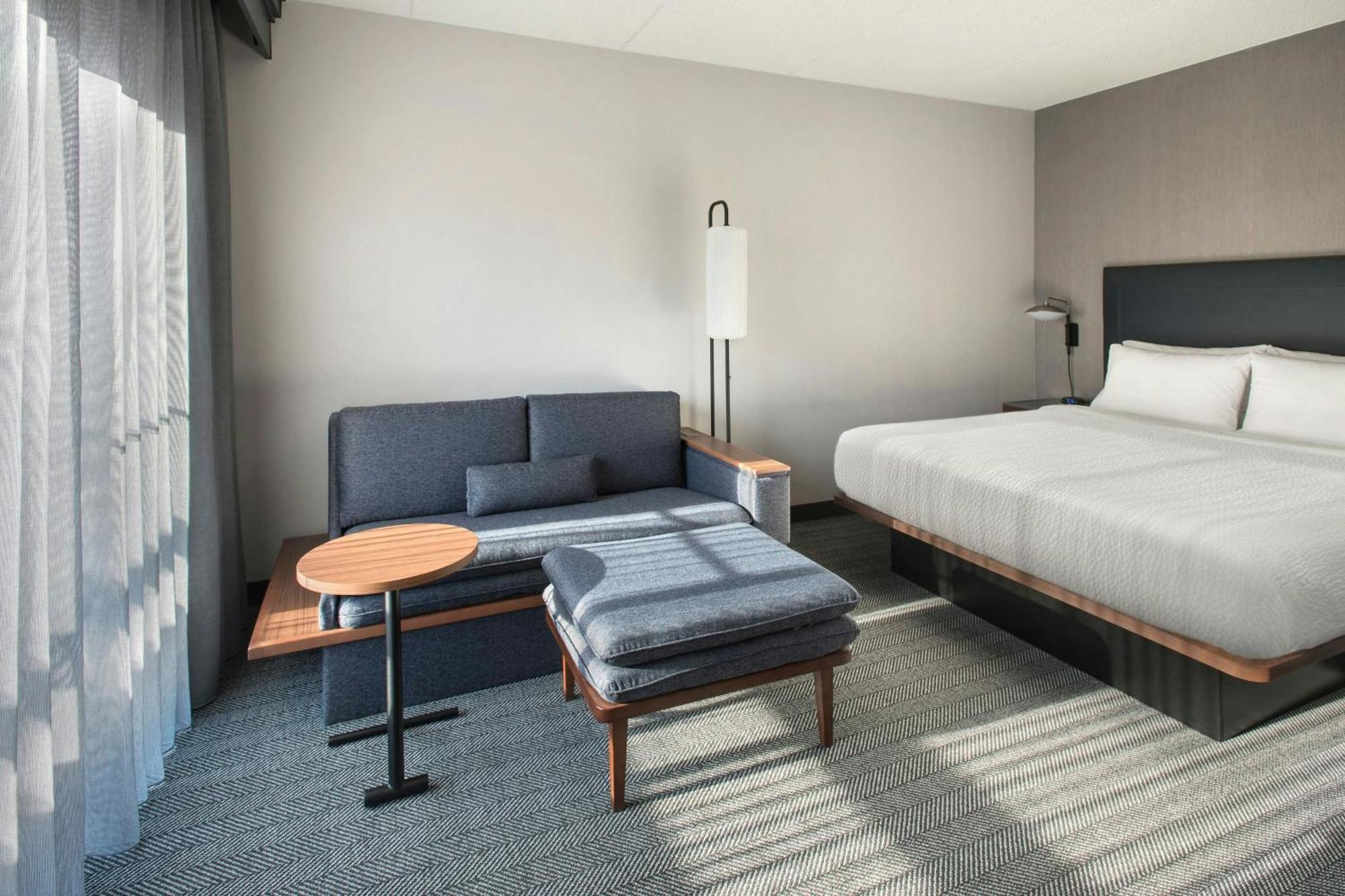 Courtyard By Marriott Rye Hotel Bagian luar foto