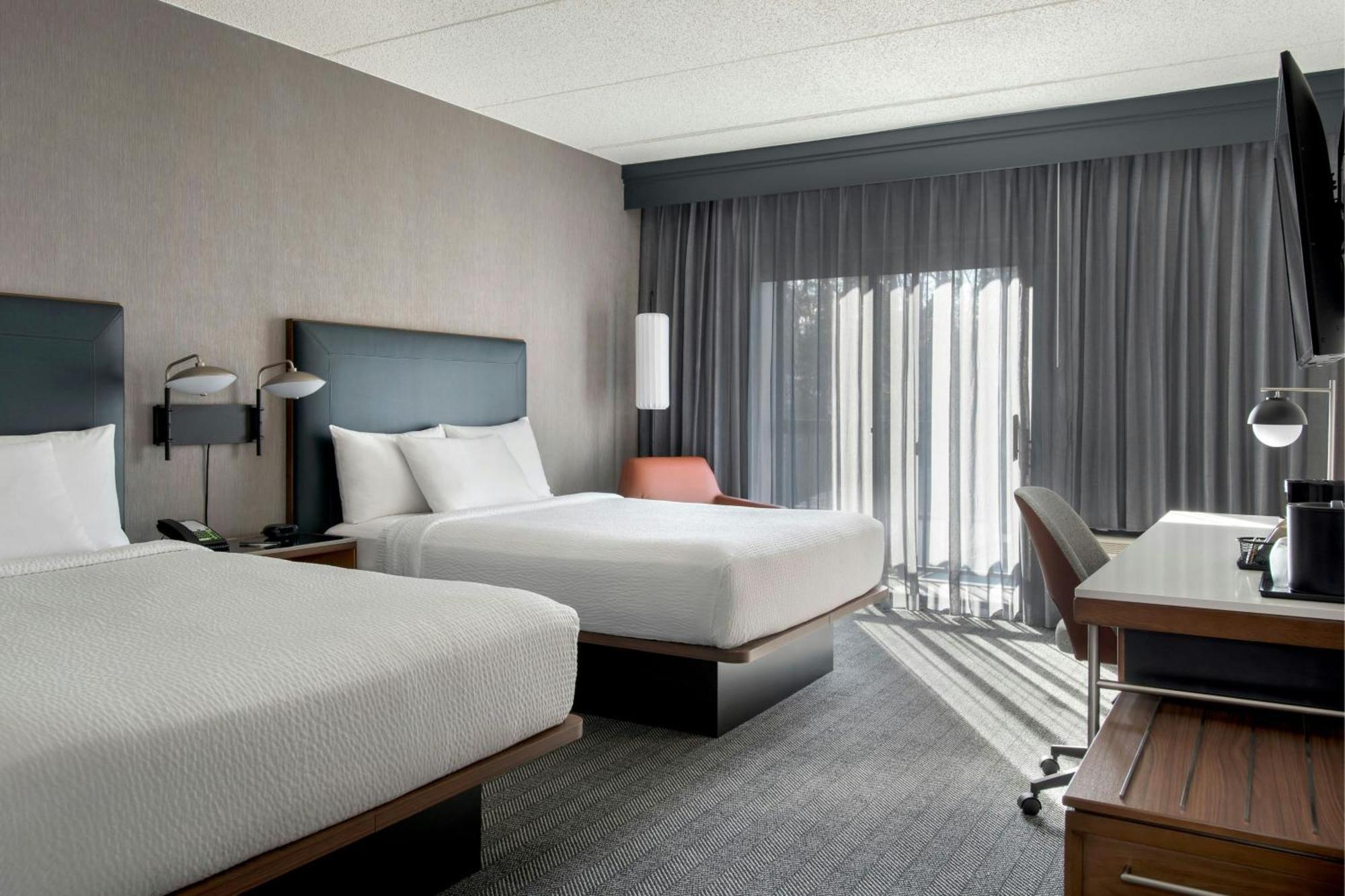 Courtyard By Marriott Rye Hotel Bagian luar foto