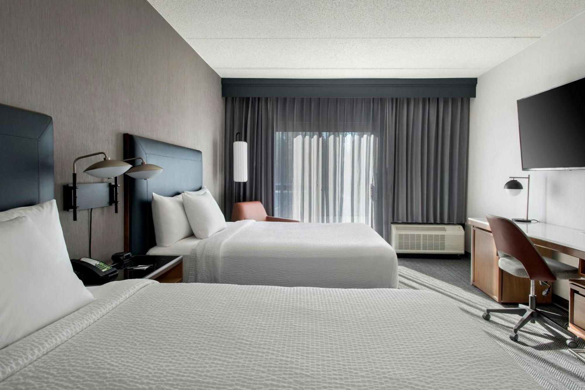Courtyard By Marriott Rye Hotel Bagian luar foto