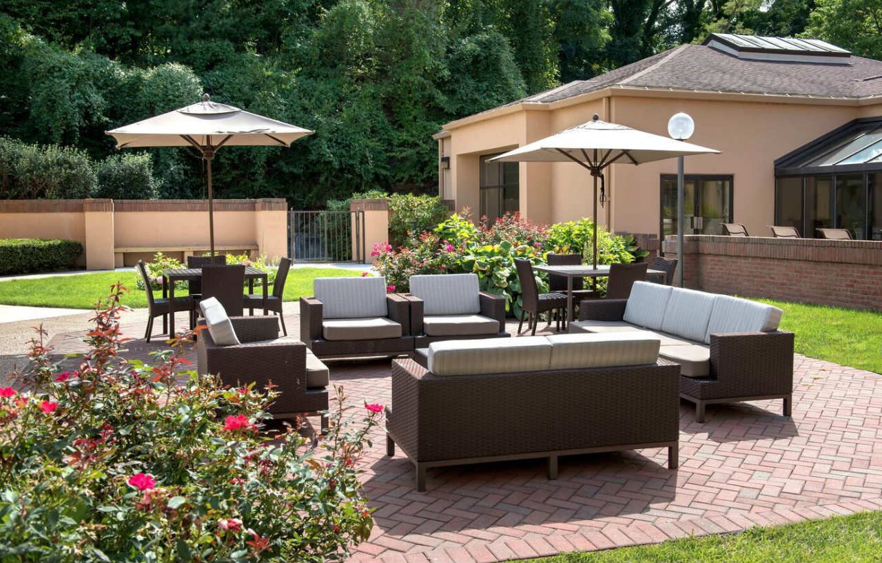 Courtyard By Marriott Rye Hotel Bagian luar foto